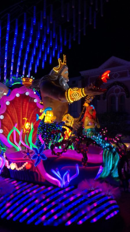 Disney Paint the Night Nighttime Spectacular at Hong Kong Disneyland